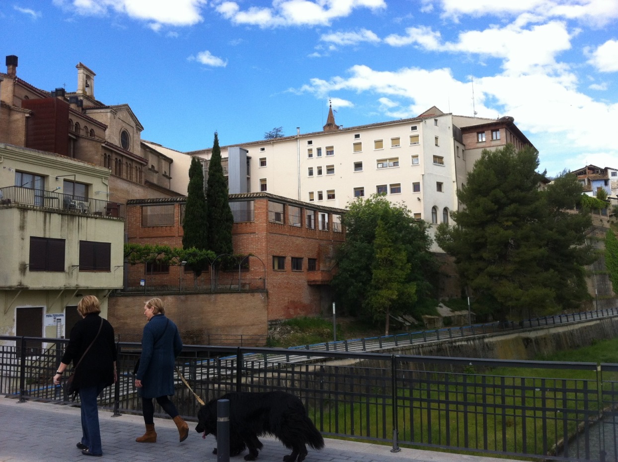 Hoy conocemos… el colegio de Barbastro