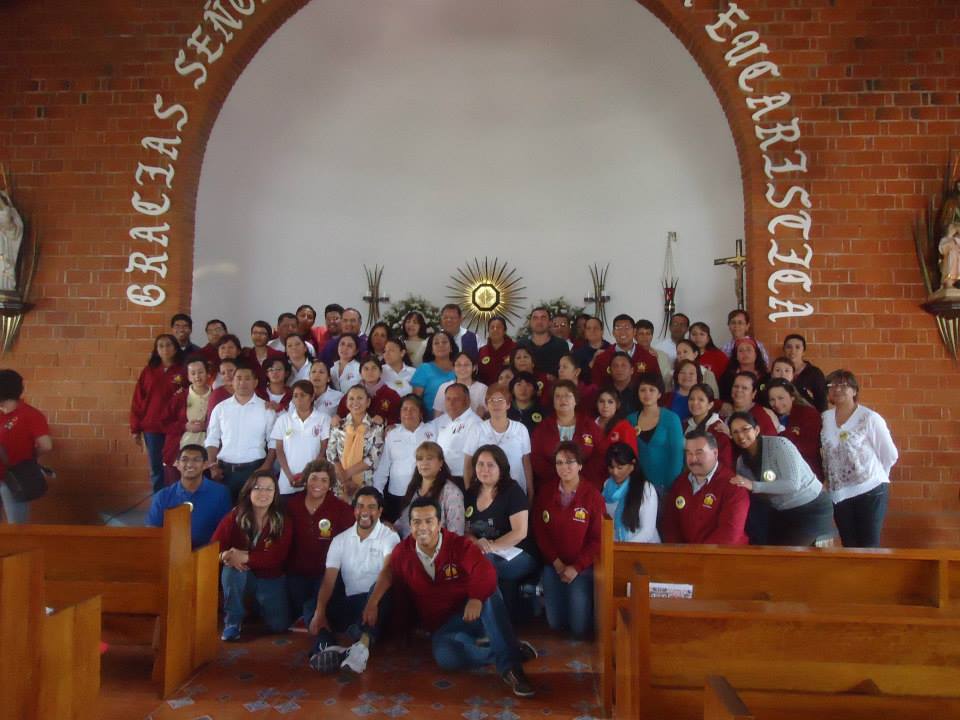 Asamblea y nuevos hermanos en la Fraternidad de México