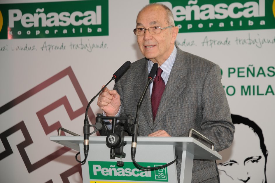 PREMIO PEÑASCAL «LORENZO MILANI» para José Luis CORZO