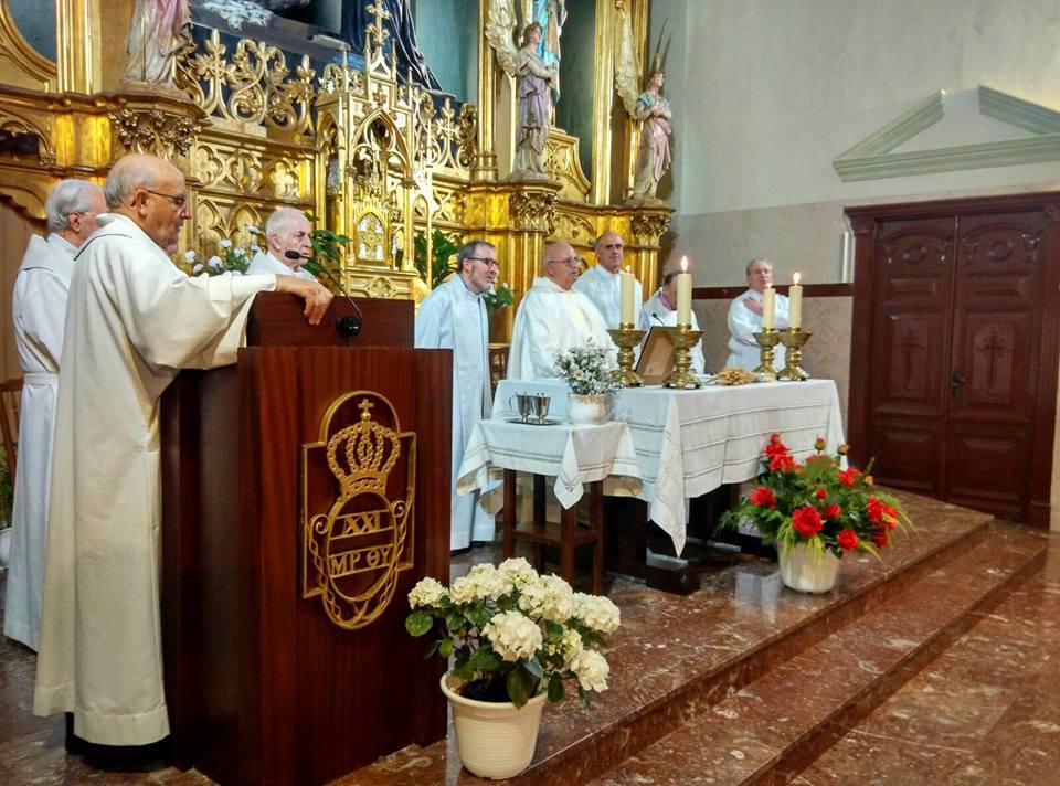 BODAS DE ORO SACERDOTALES
