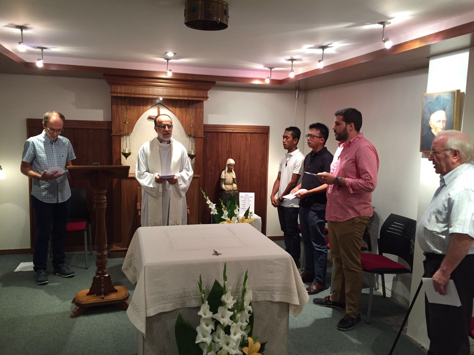 TRES JÓVENES COMIENZAN SU NOVICIADO EN VALENCIA