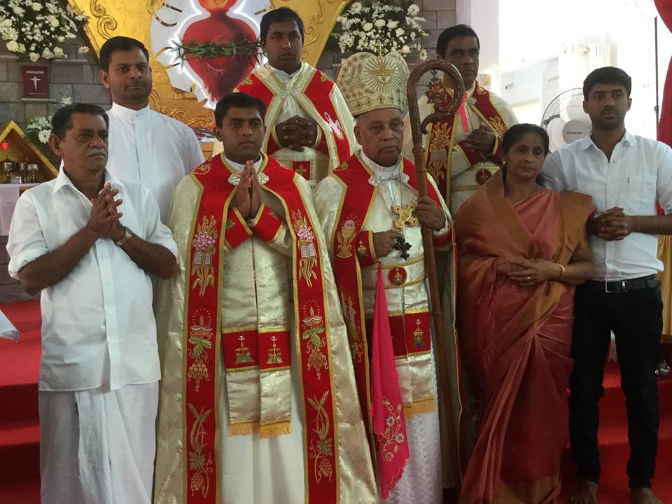 NIKHIL FRANCIS, NUEVO SACERDOTE ESCOLAPIO EN INDIA