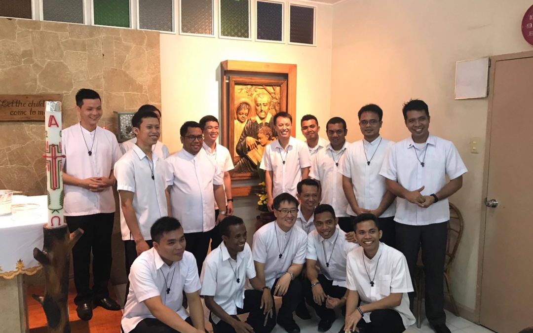 6 DE MAYO: GRAN FIESTA ESCOLAPIA EN CEBÚ