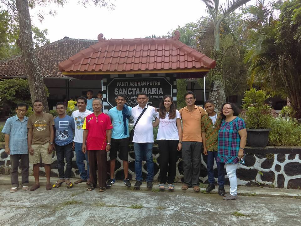 ENVIADOS A INDONESIA POR LA PROVINCIA Y FRATERNIDAD DE BETANIA