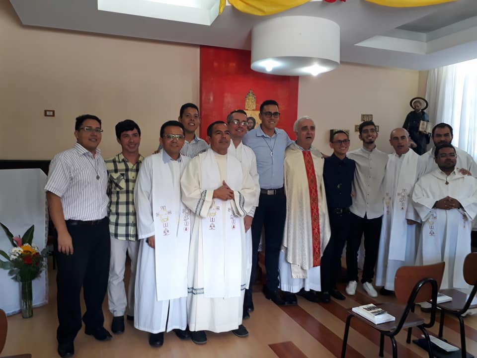 JESÚS Y DYLAN, NUEVOS RELIGIOSOS ESCOLAPIOS