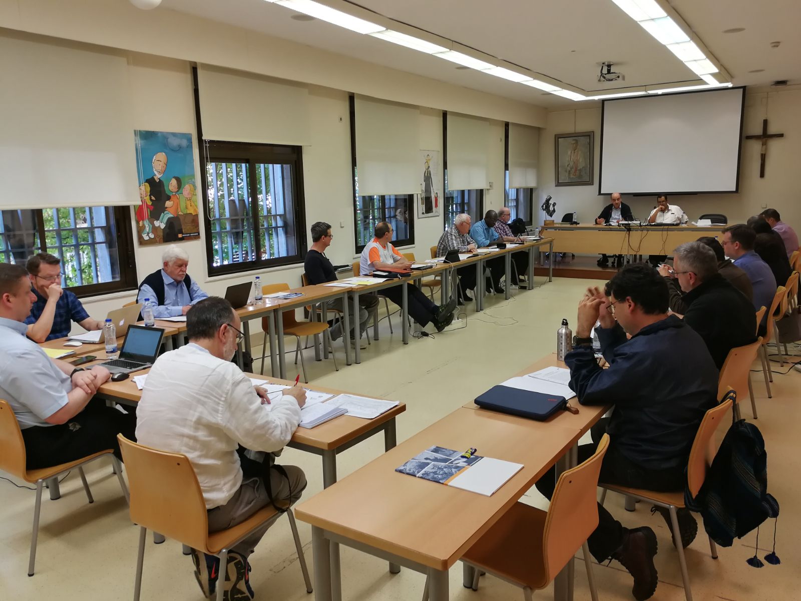 ENCUENTRO EN TORNO A LA FRATERNIDAD
