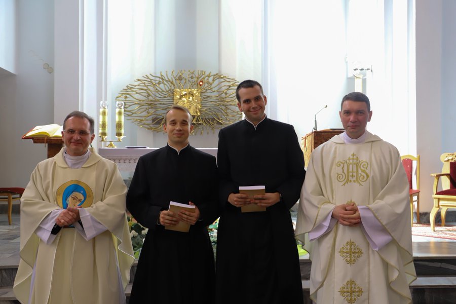 DOS NUEVOS RELIGIOSOS ESCOLAPIOS EN POLONIA