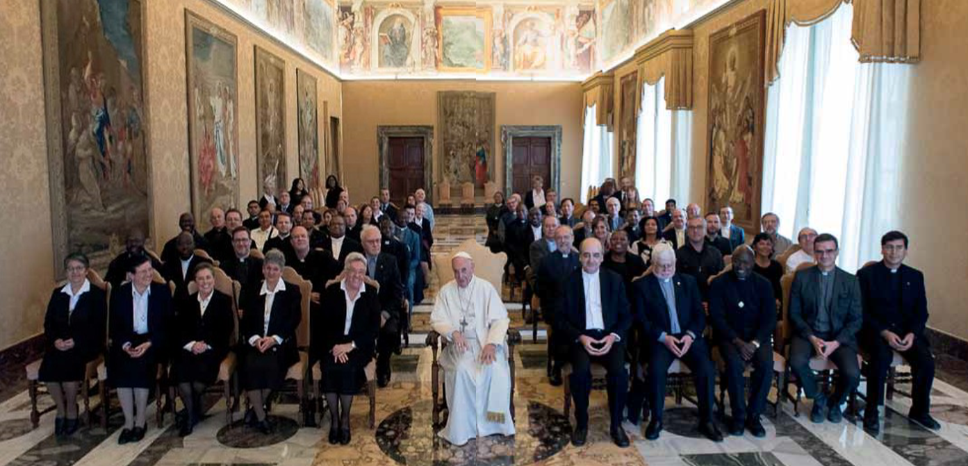 DECÁLOGO DEL PAPA PARA LOS ESCOLAPIOS