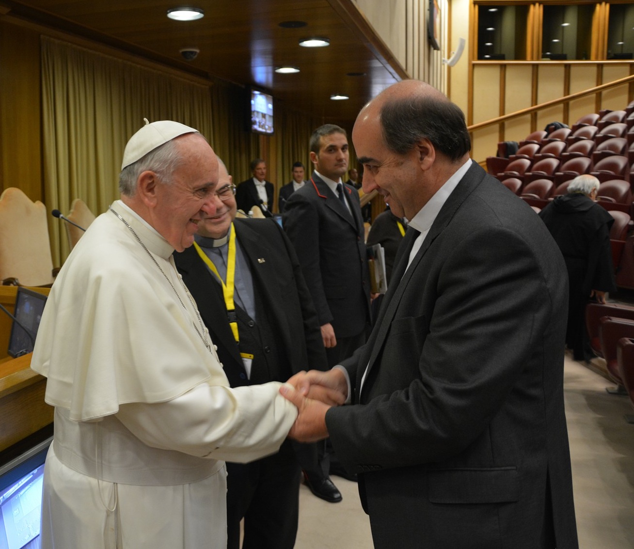 CARTA DEL PAPA AL P. GENERAL DE LOS ESCOLAPIOS