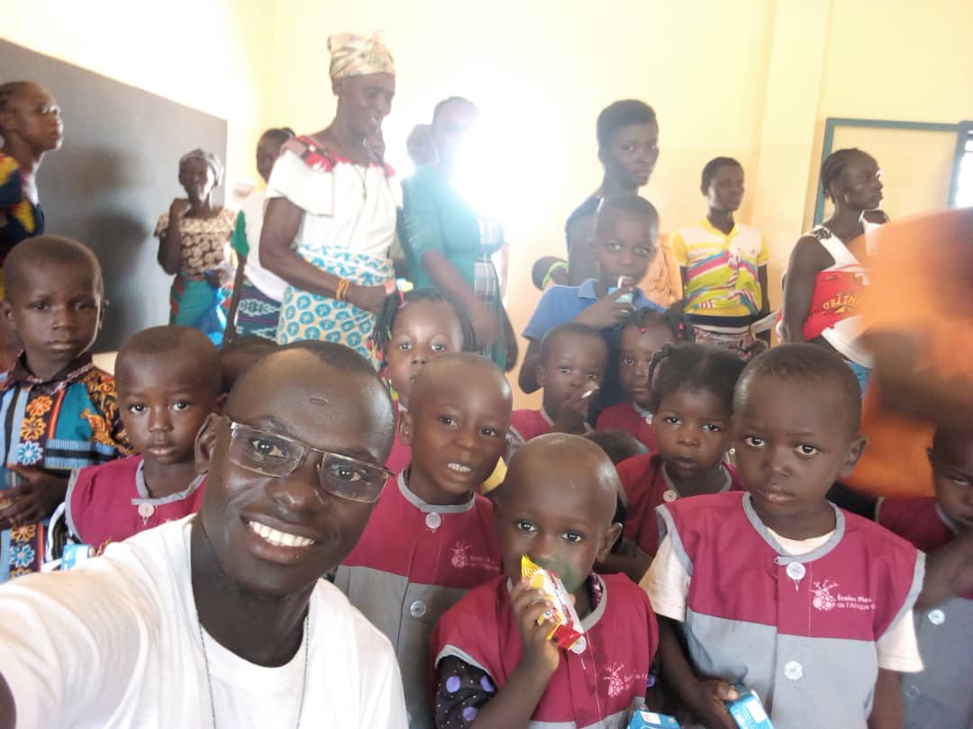 NUEVA ESCUELA MATERNAL EN ZINGANE (BURKINA FASO)