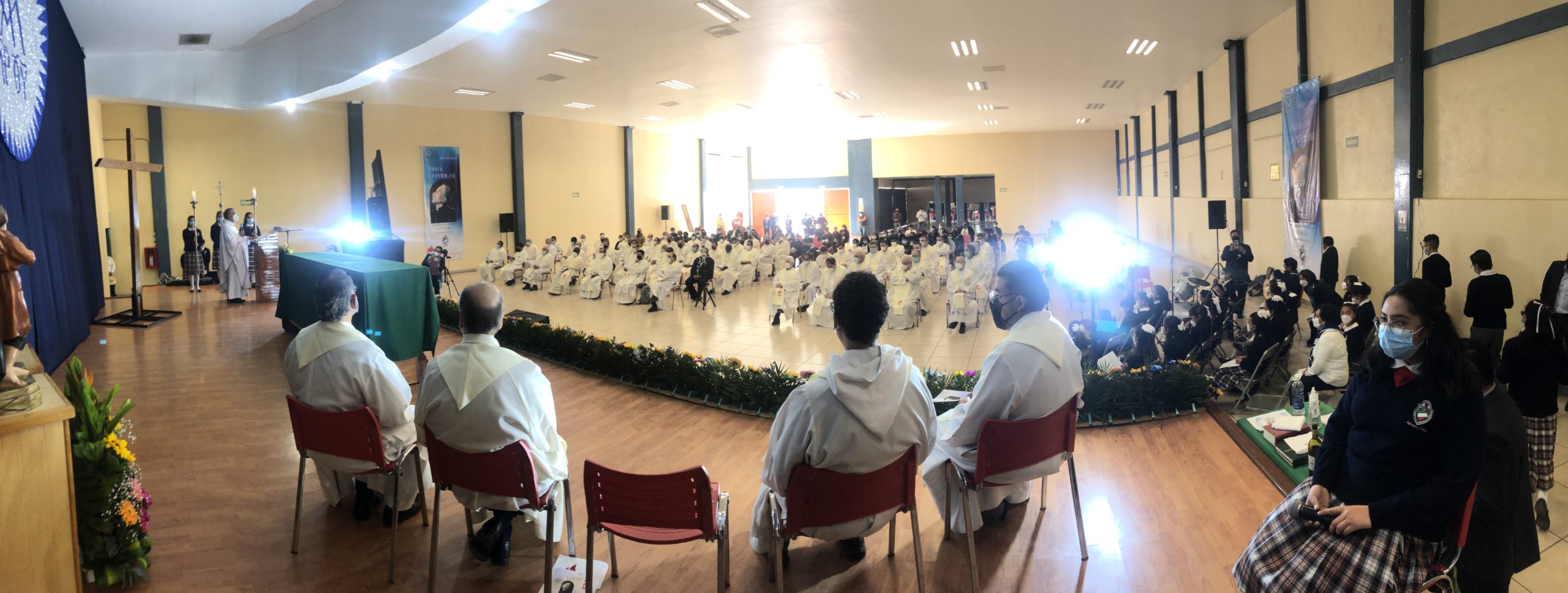 CAPÍTULO GENERAL, DÍA 11: MUCHA VIDA EN LAS ESCUELAS PÍAS