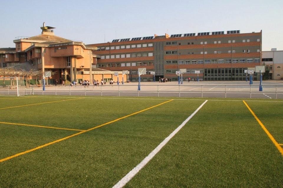 COLEGIO ESCOLAPIO CRISTO REY EN ZARAGOZA (ESPAÑA)