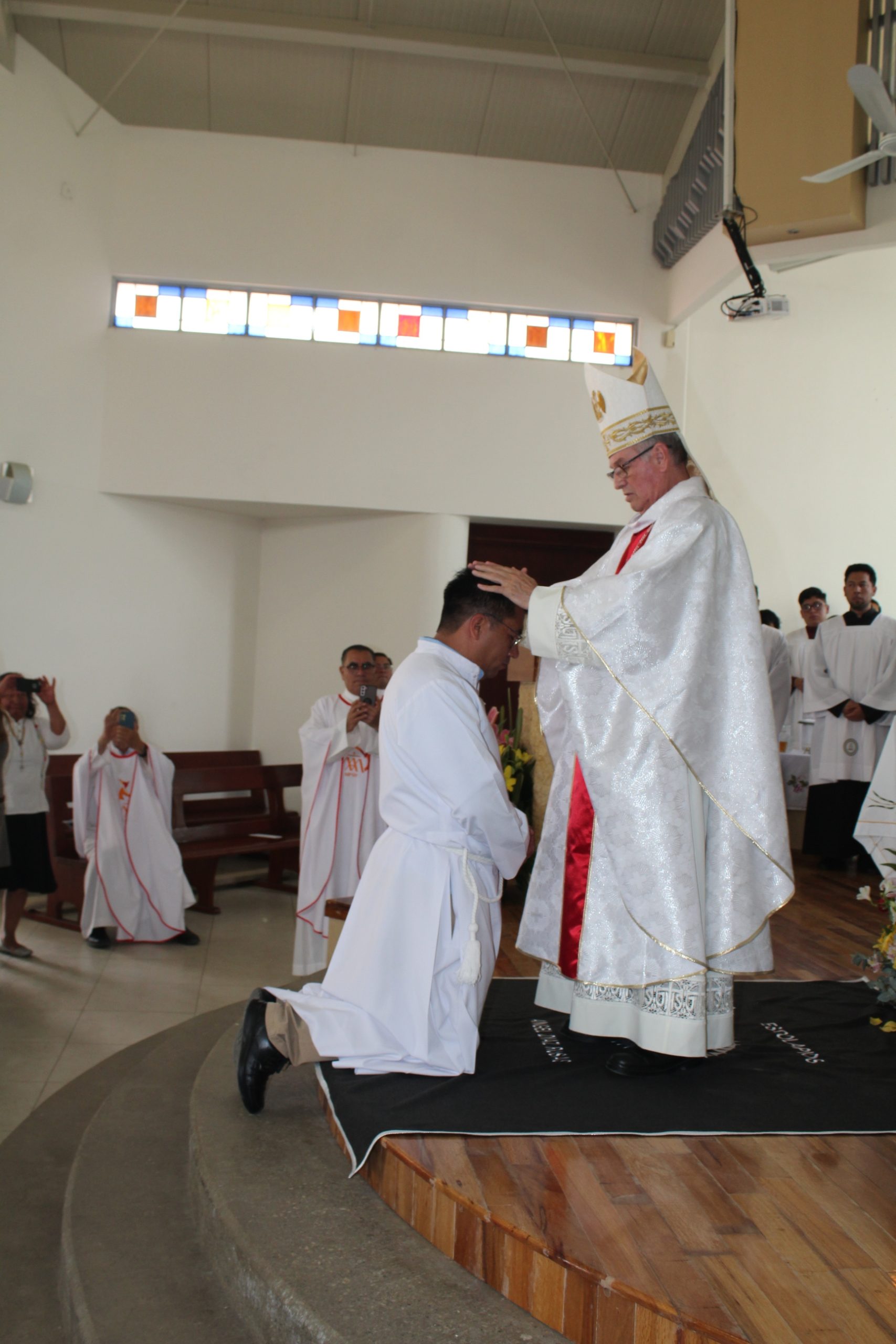 PROFESIÓN SOLEMNE Y ORDENACIÓN DIACONAL EN MÉXICO