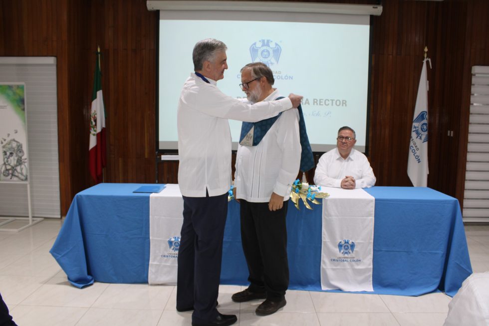 JAVIER ALONSO, NUEVO RECTOR DE LA UNIVERSIDAD ESCOLAPIA EN VERACRUZ (MÉXICO)