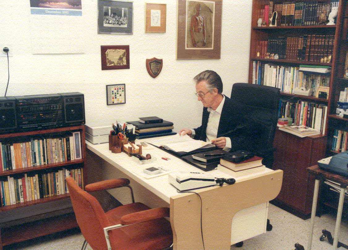 CONSUETA DEL P. AGUSTÍN ARRIOLA (TINTXO)