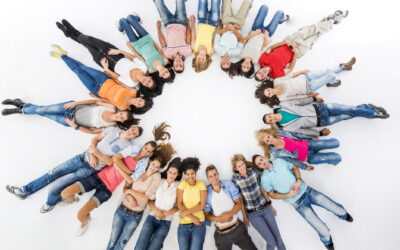 ¿CON QUÉ JOVEN HABLAMOS? SIETE APROXIMACIONES PASTORALES