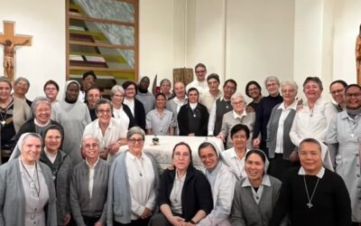 LAS ESCOLAPIAS, MUJERES EN CAMINO