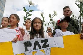 PENSEMOS Y HAGAMOS POSIBLE LA PAZ, EL DESARME Y LA JUSTICIA SOCIAL