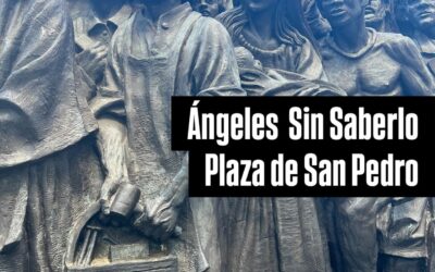 ÁNGELES SIN SABERLO EN LA PLAZA SAN PEDRO DEL VATICANO
