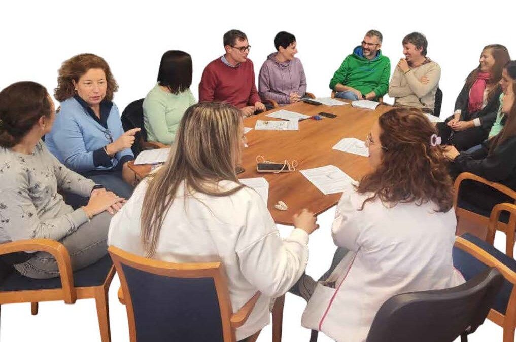 EQUIPOS DE MISIÓN COMPARTIDA EN EMAÚS