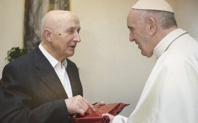 JOSÉ MARÍA CASTILLO, EL TEÓLOGO QUE ORABA Y PRESENTABA UN JESÚS CERCANO