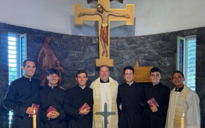 CINCO NOVICIOS ESCOLAPIOS EN ARGENTINA