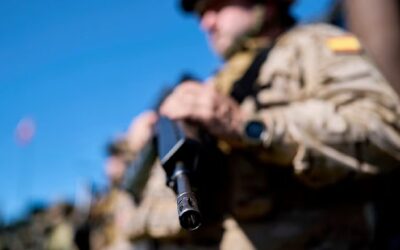 RÉCORD EN GASTOS DE ARMAS… Y SOLO LA SANTA SEDE LO HACE NOTAR