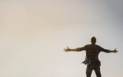 DOS CANCIONES «COMPLEMENTARIAS» ANTE EL PAPA