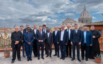 VISITA DEL PRIMER MINISTRO DE HUNGRÍA A LA CASA GENERAL EN ROMA
